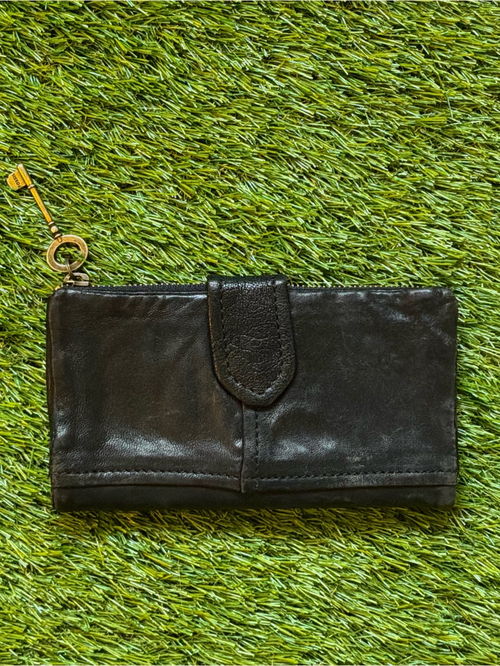 Fossil Black Key Charm Zip Wallet